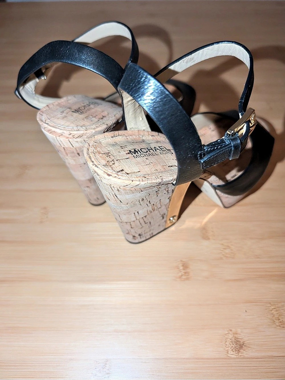 ☘️ Michael Kors Black & Tan Cork Heels US 7M - Picture 4 of 8